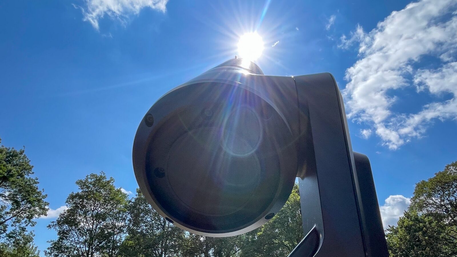 Método: Cómo mirar el Sol con un telescopio inteligente