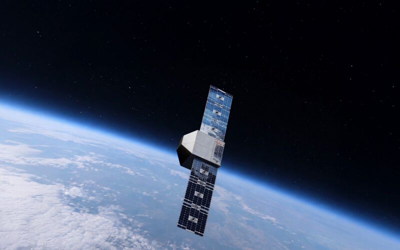 Espacio: Un propulsor que aspira aire en órbita