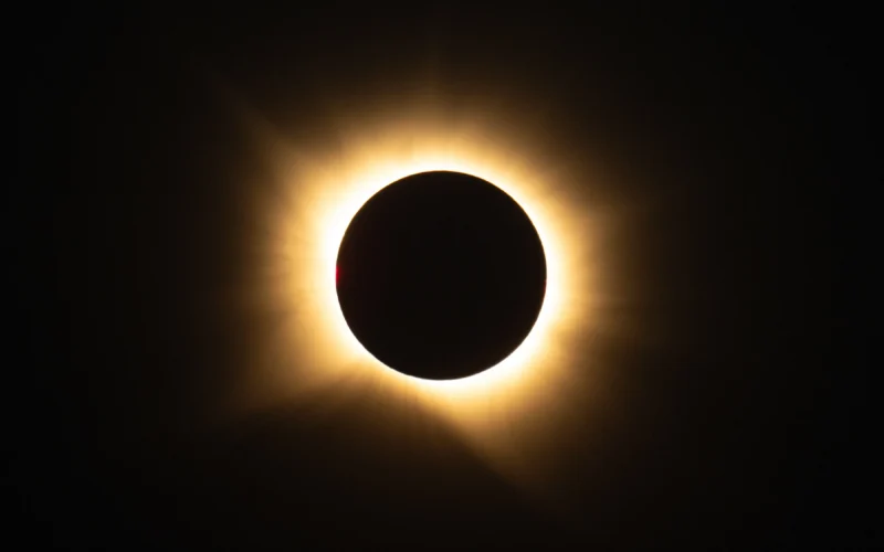 Espacio: El eclipse total que cruzó España