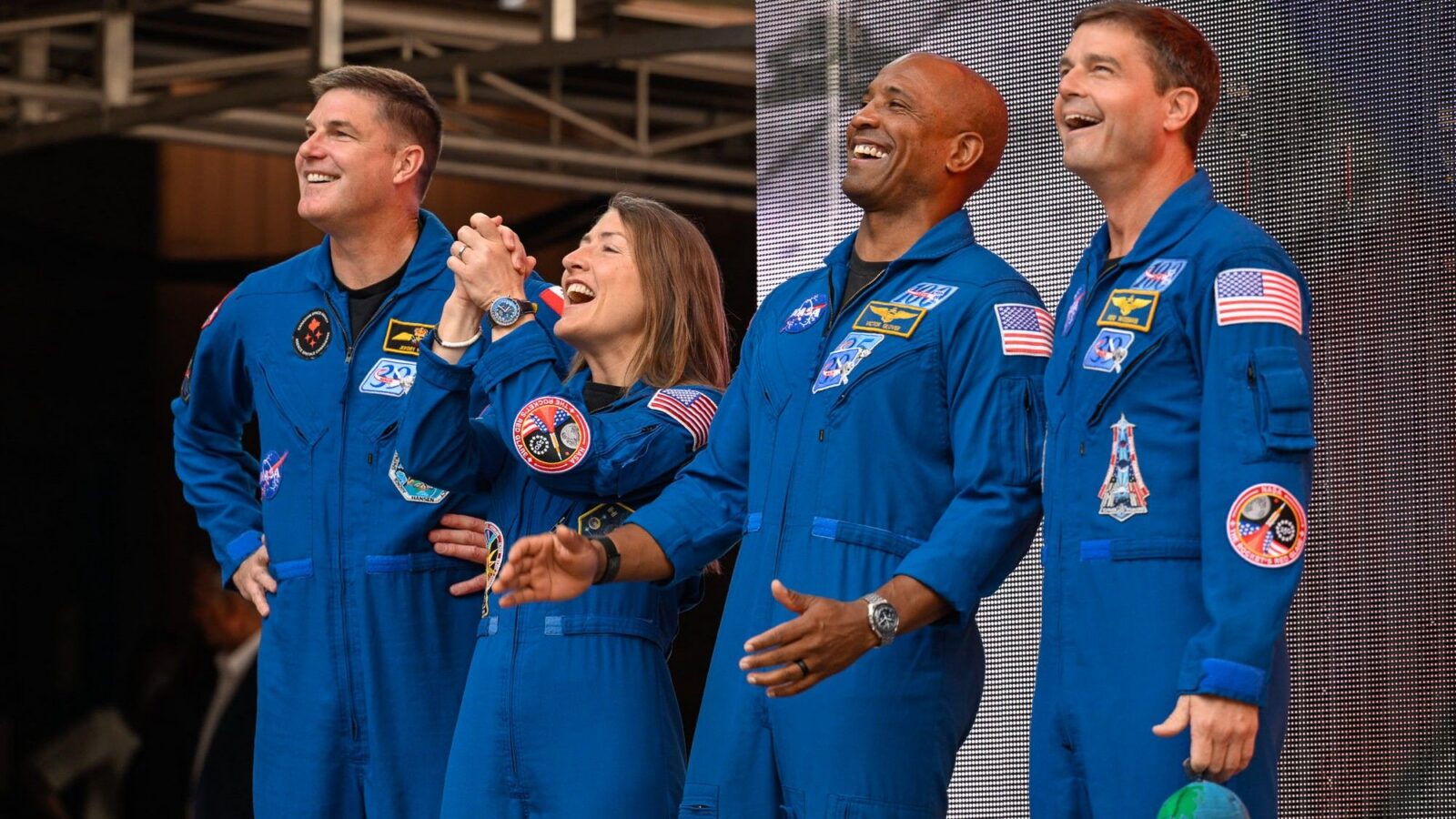 Espacio: Orion voló a mano sin radar