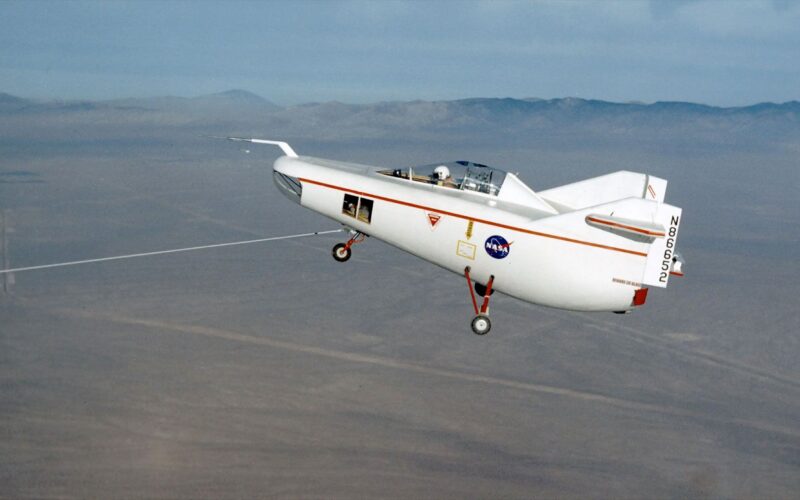 Espacio: El M2-F1 probó el vuelo sin alas