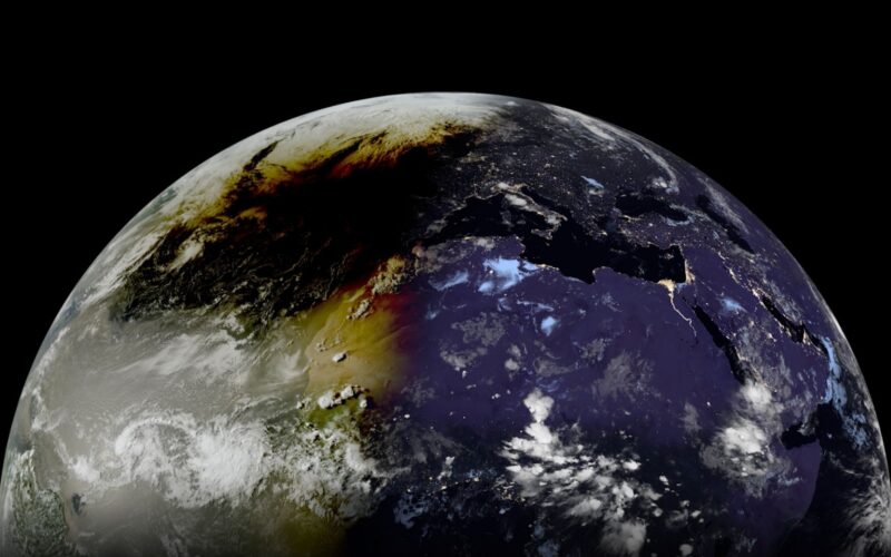 Espacio: El eclipse total visto desde órbita