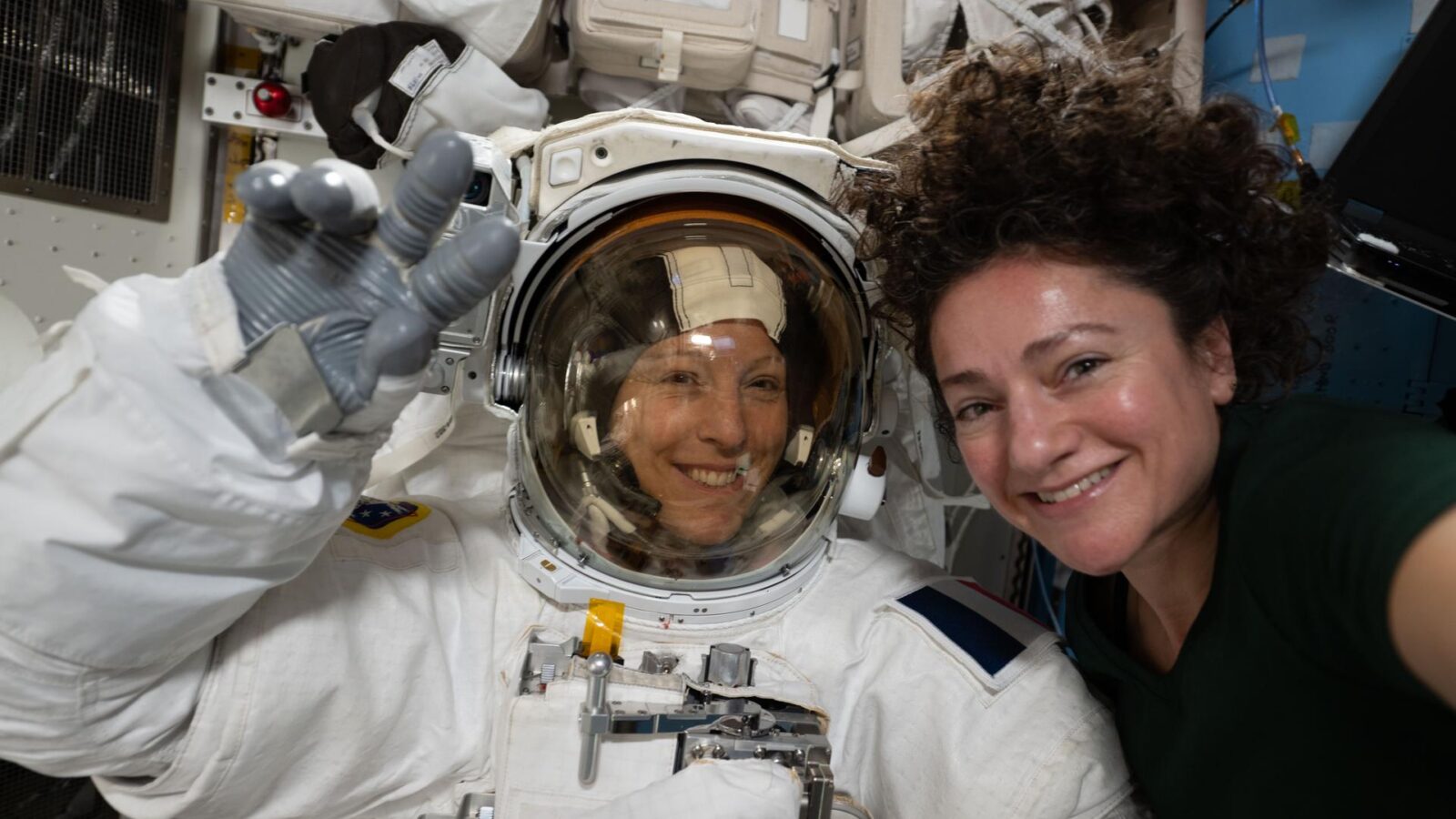 Espacio: La ISS prepara el relevo de su antena