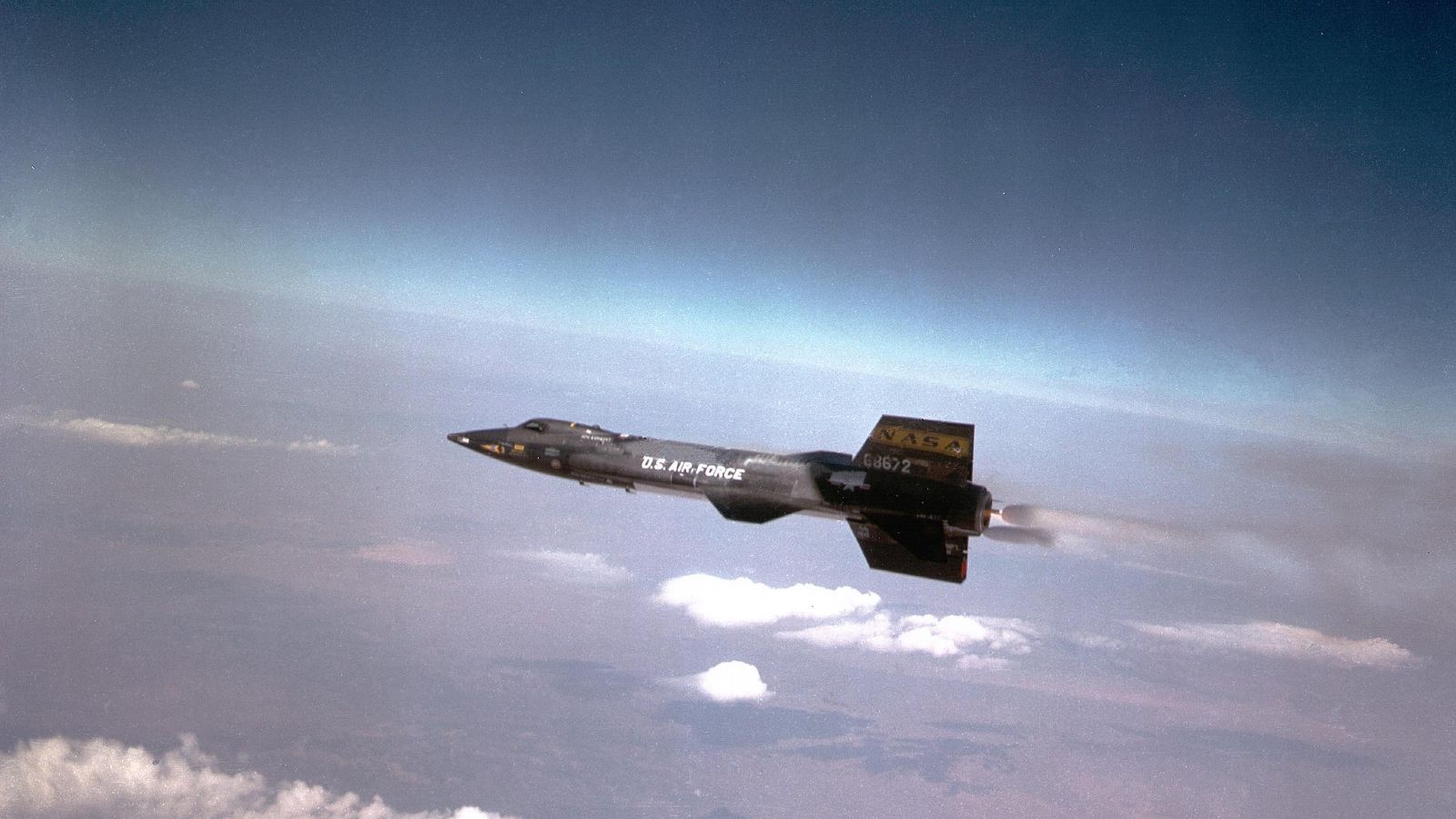 Espacio: El X-15 superó los 108 kilómetros
