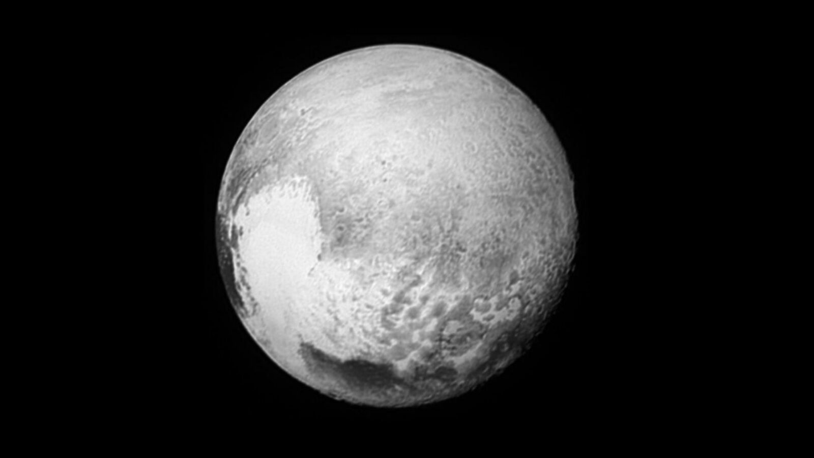 Astronomía: Por qué Plutón sigue despertando debate