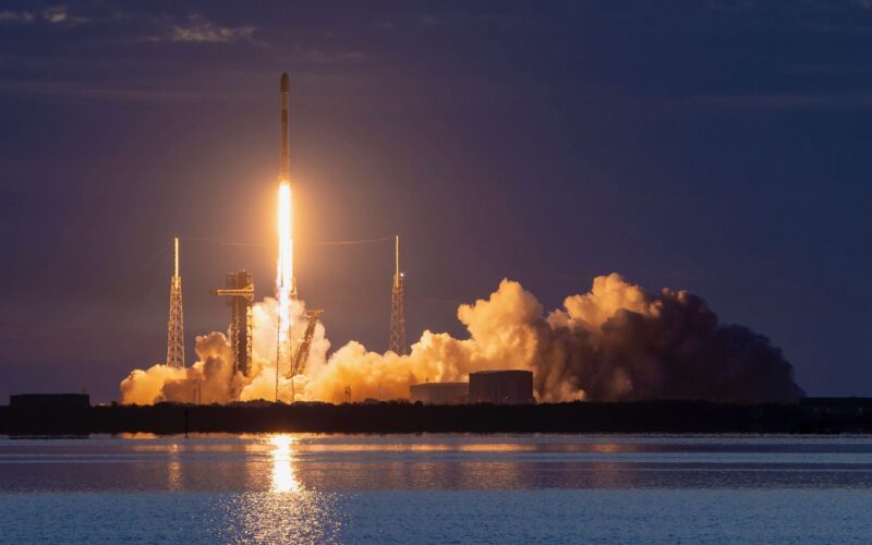 Espacio: Falcon 9 busca su récord de reutilización