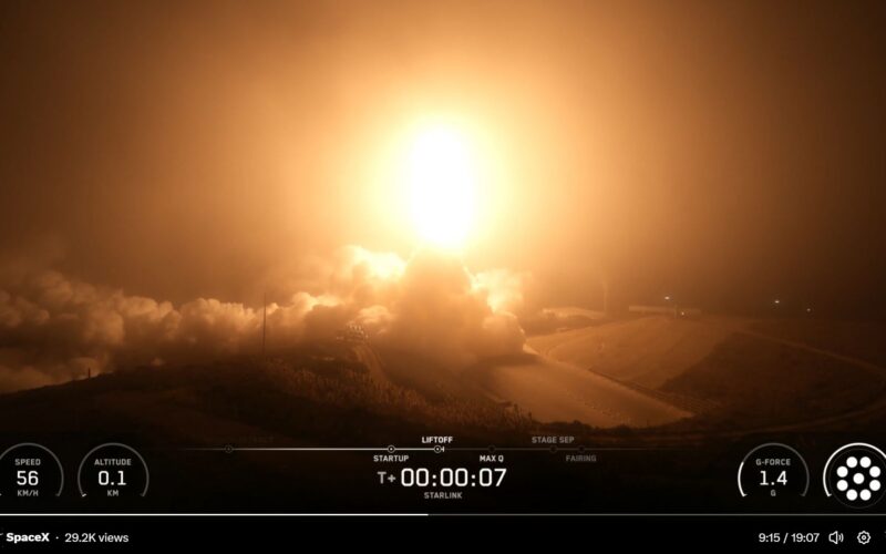 Espacio: 27 Starlink despegan desde California
