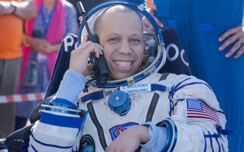 Espacio: Chris Williams vuelve tras ocho meses en órbita