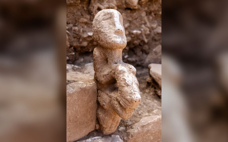 Arqueología: Una persona cabalga un leopardo hace 11 000 años