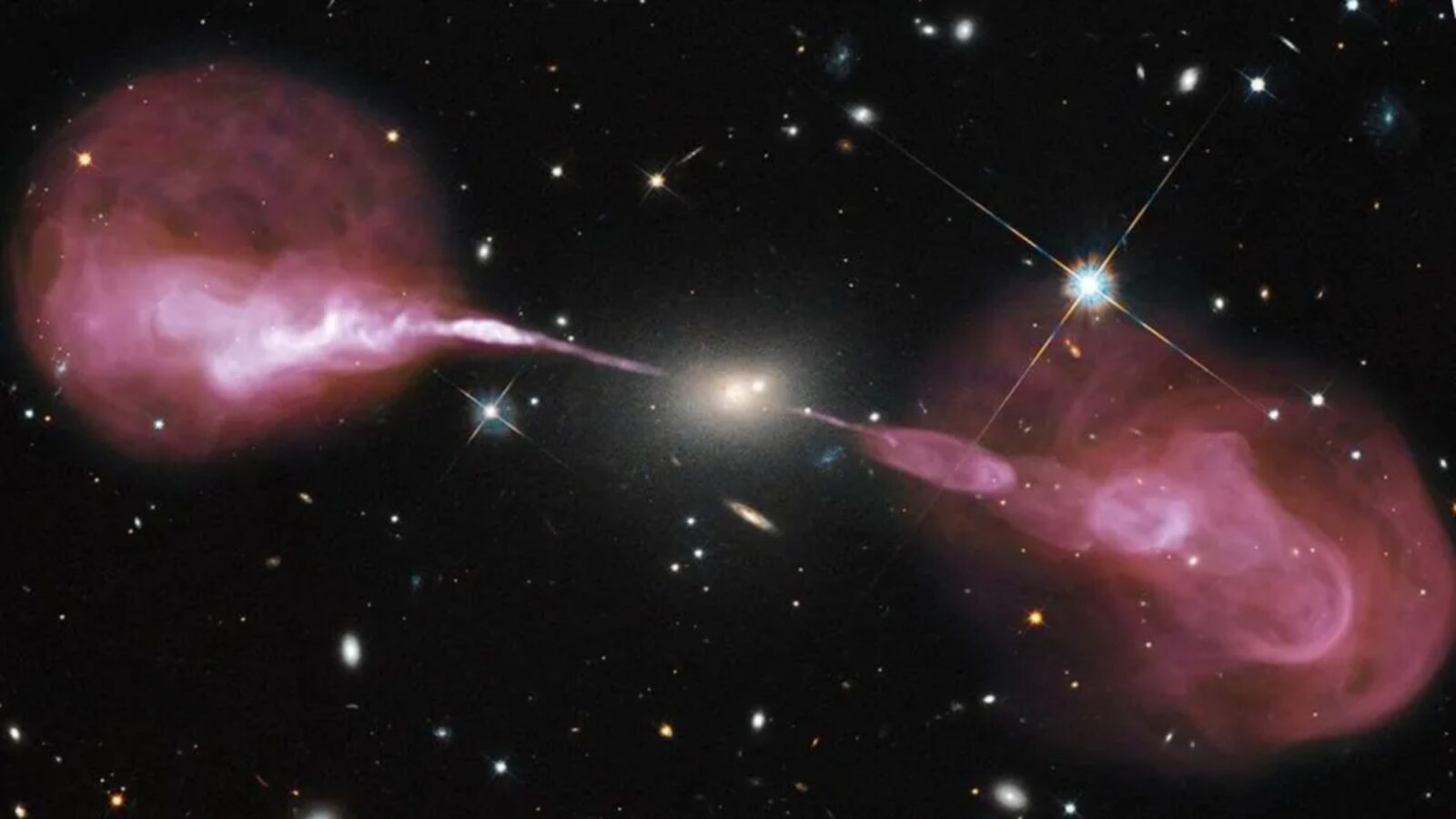 Espacio: Cuando se apagan las radio galaxias