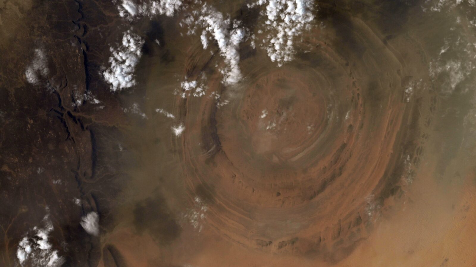 Tierra: El «Ojo de África» visto desde la ISS