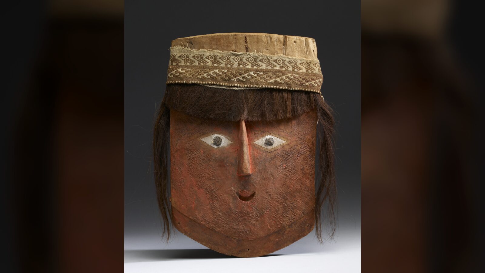 Arqueología: Una “cabeza falsa” con peluca humana