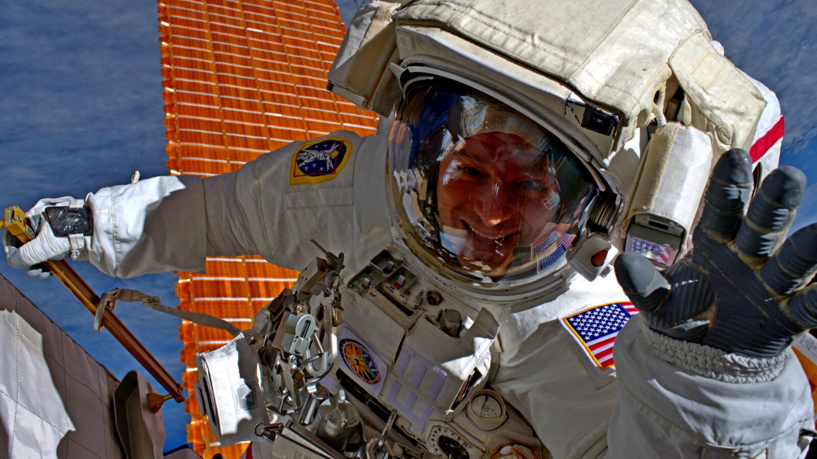 🚀 Espacio: Andrew Morgan se retira de la NASA