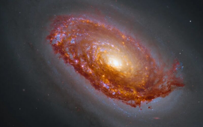 Espacio: Dos telescopios retratan la Galaxia del Ojo Negro