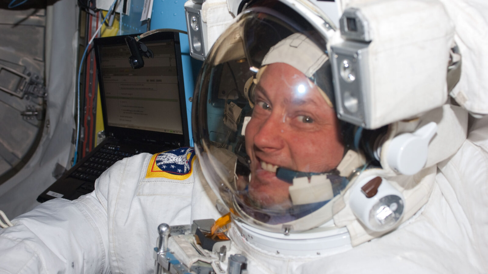 Espacio: Mike Fincke deja la NASA tras 30 años