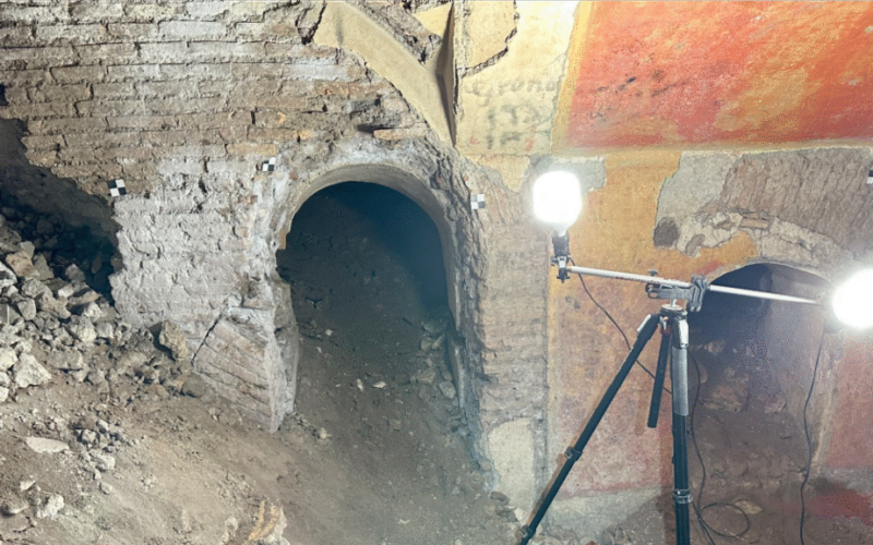 Arqueología: Adolescentes hallan una villa romana bajo su gimnasio