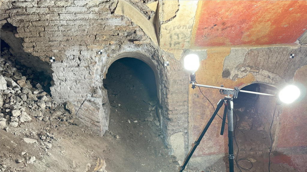 Arqueología: Adolescentes hallan una villa romana bajo su gimnasio