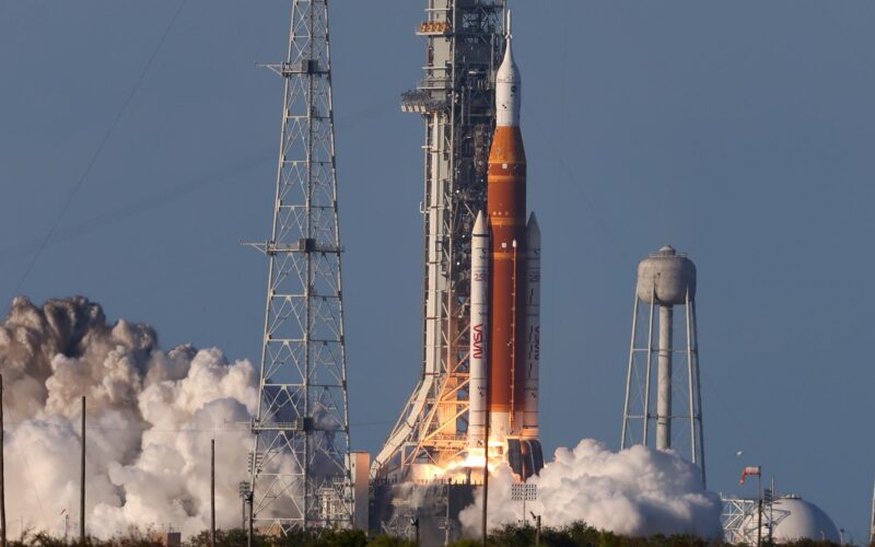 🚀 Espacio: NASA elige becarios de salud espacial