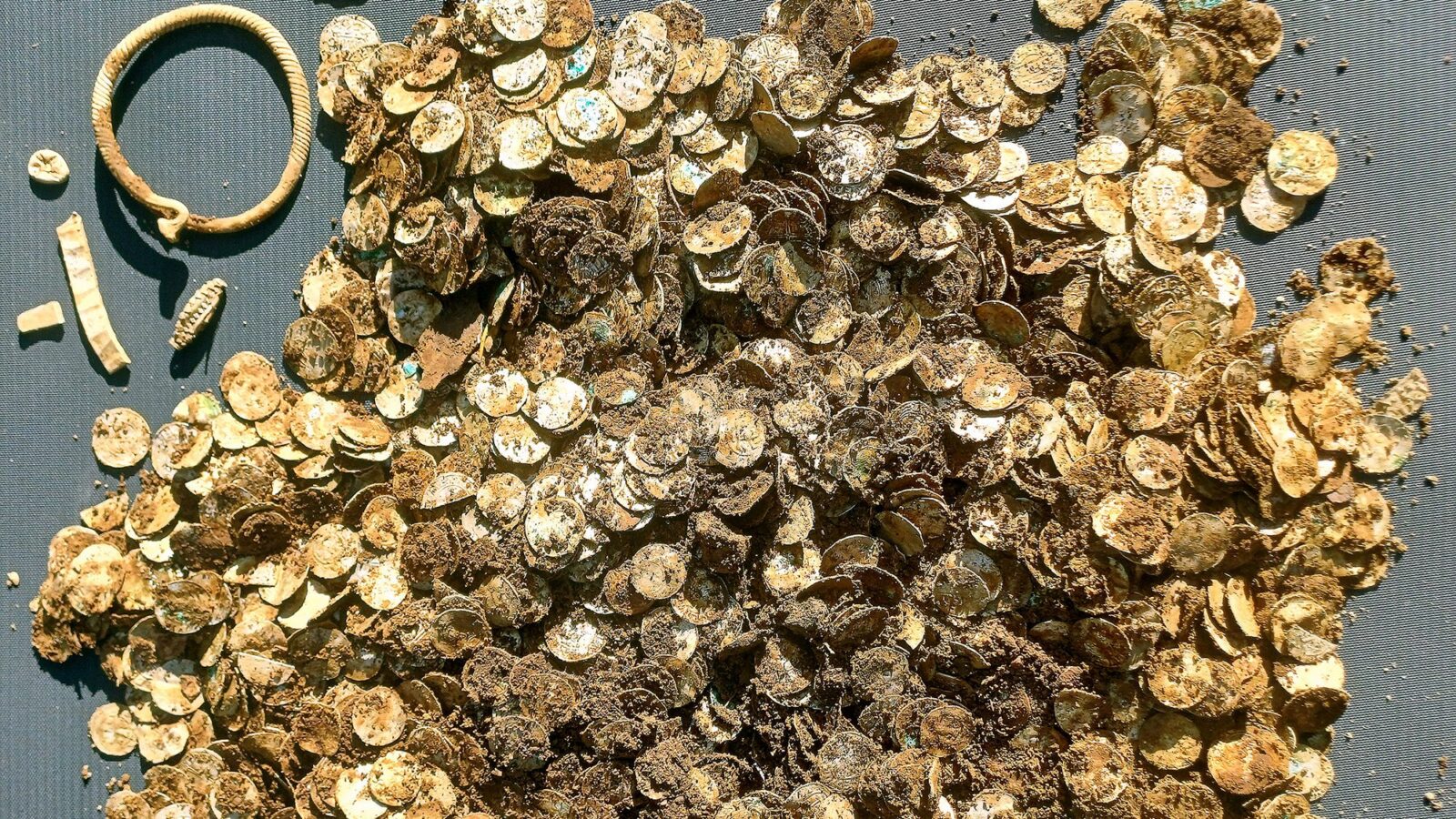 🪙 Arqueología: el mayor tesoro vikingo de Finlandia