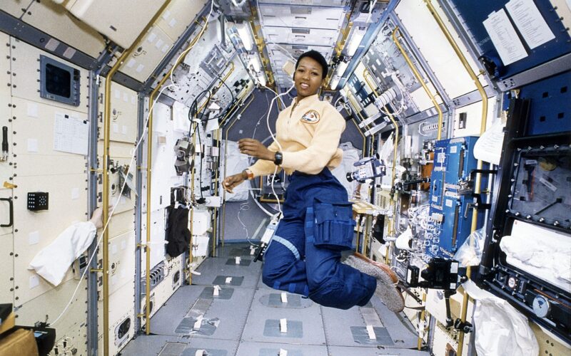 Espacio: El vuelo histórico de Mae Jemison