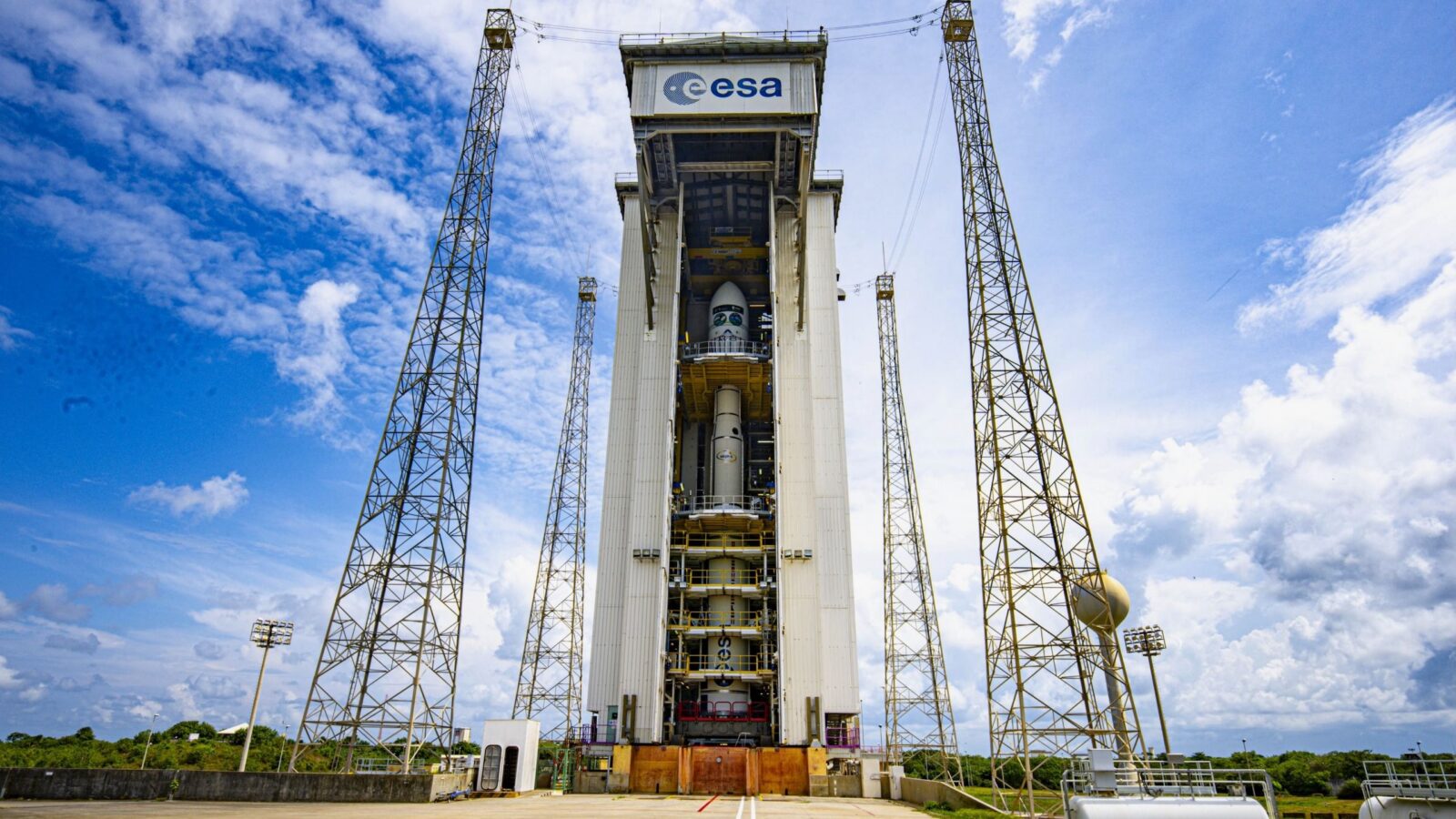 Espacio: FLEX y Sentinel-3C preparan su viaje orbital