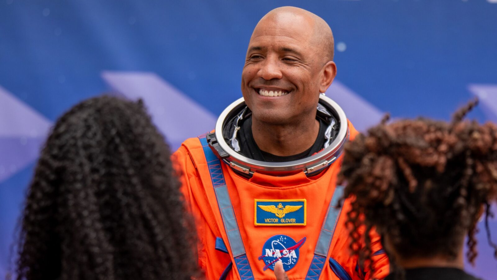 Espacio: Victor Glover cambia los vuelos por la universidad