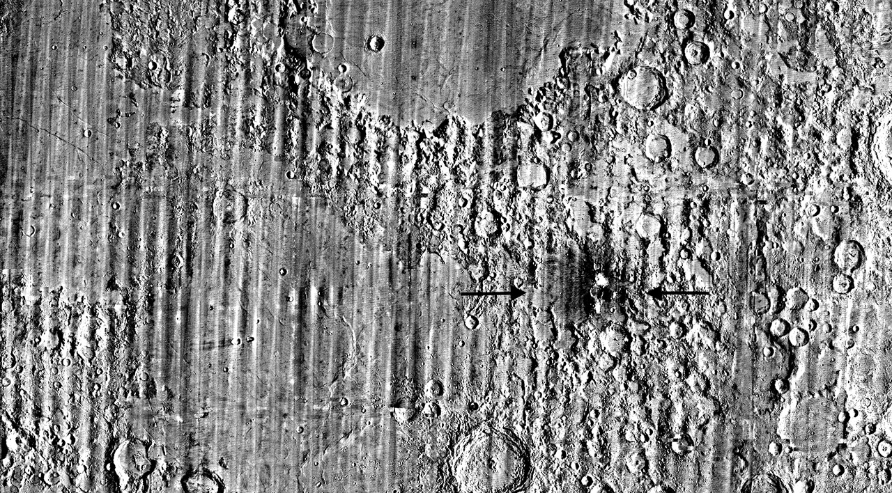 Espacio: Un nuevo cráter lunar alteró kilómetros de terreno
