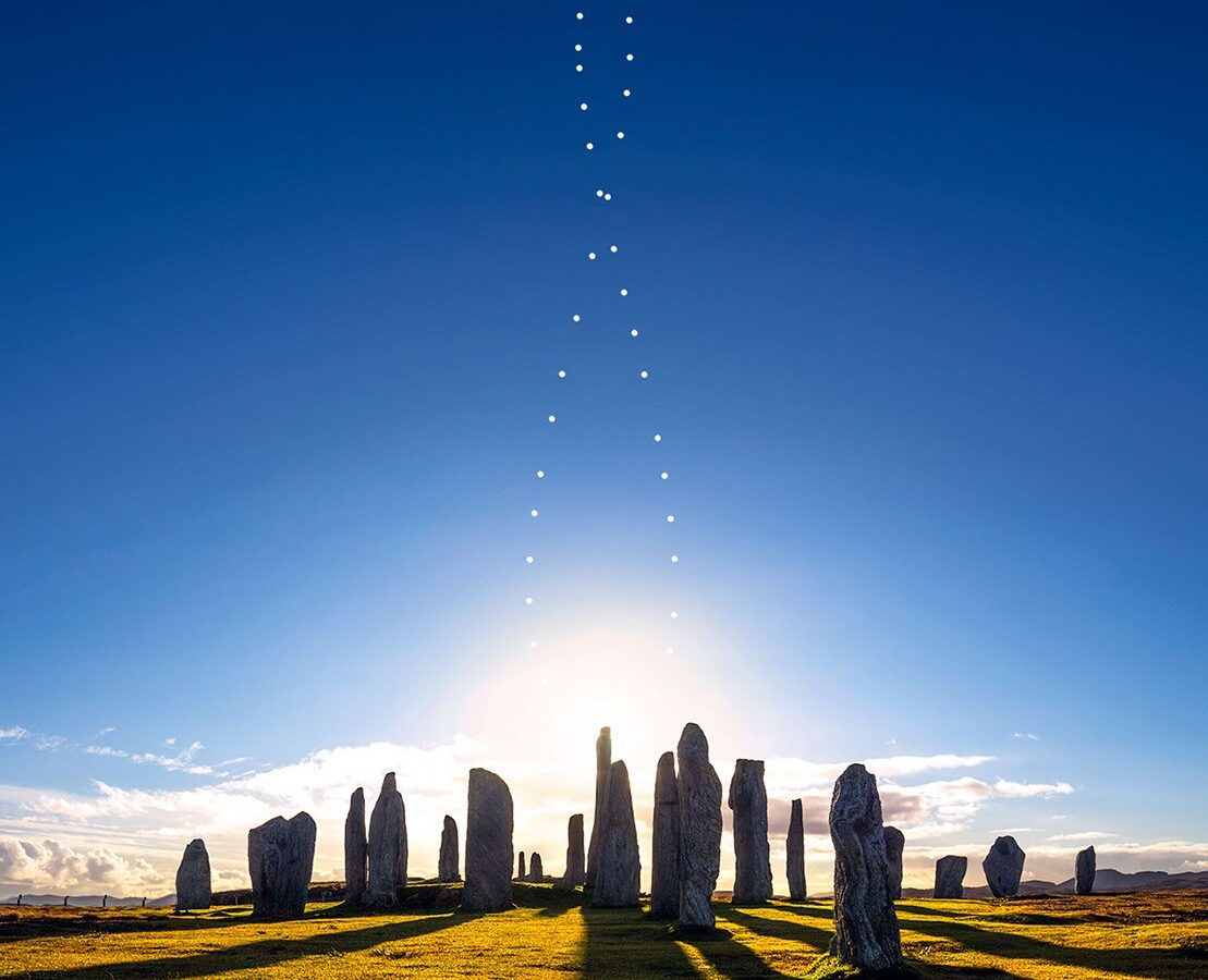 Espacio: El Sol dibuja un ocho sobre Callanish