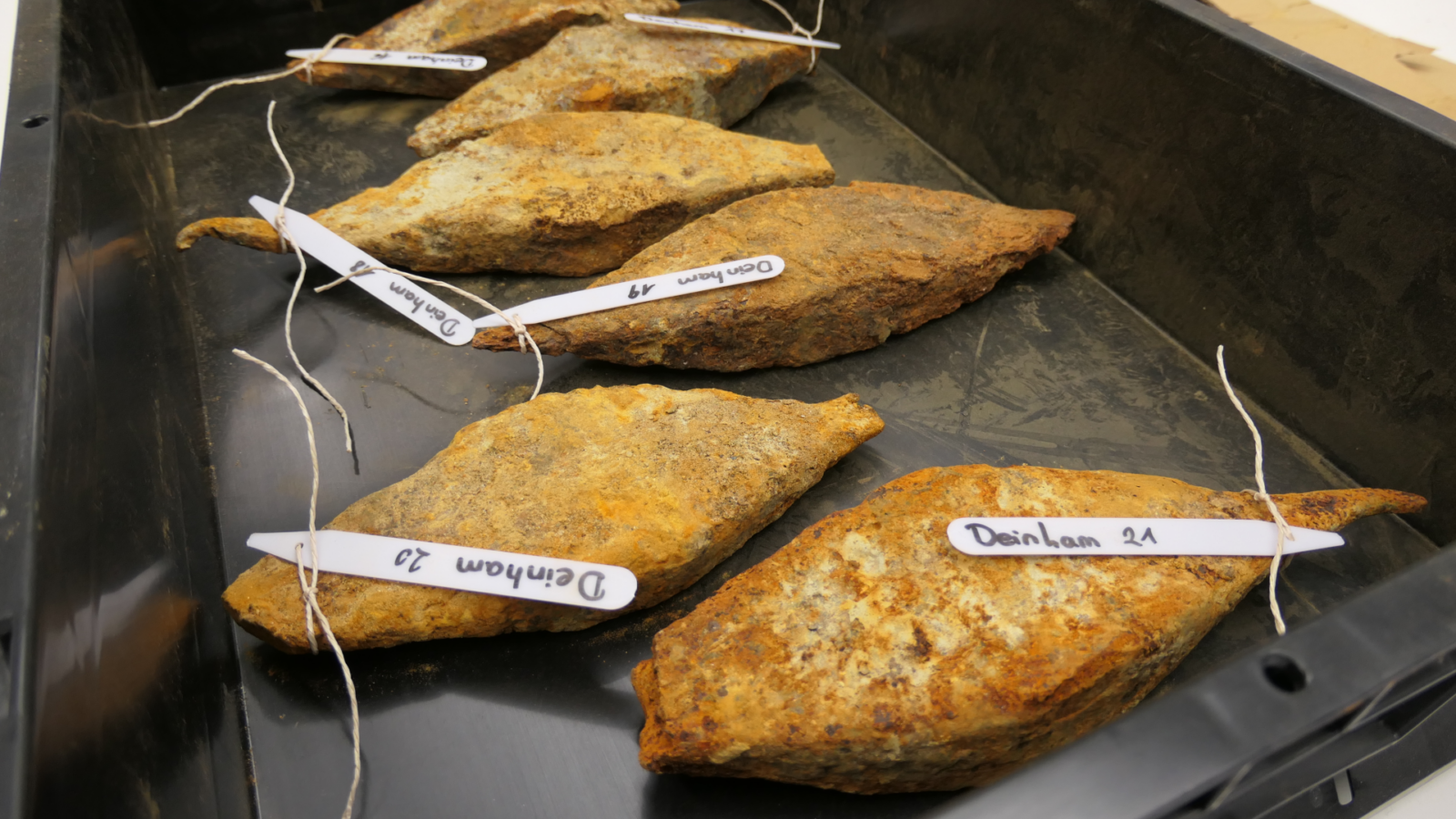 Arqueología: 500 barras de hierro dormían en el Danubio