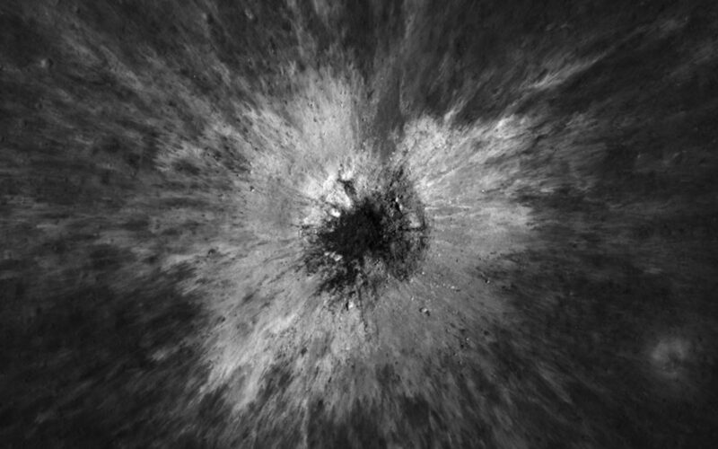 Espacio: Un cráter lunar de una vez por siglo