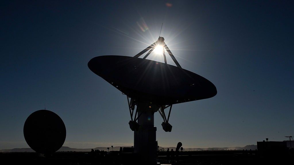 Espacio: Captan por primera vez señales de radio de un exoplaneta