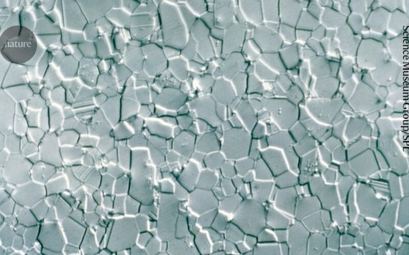Química: Un boro que conduce y se estira