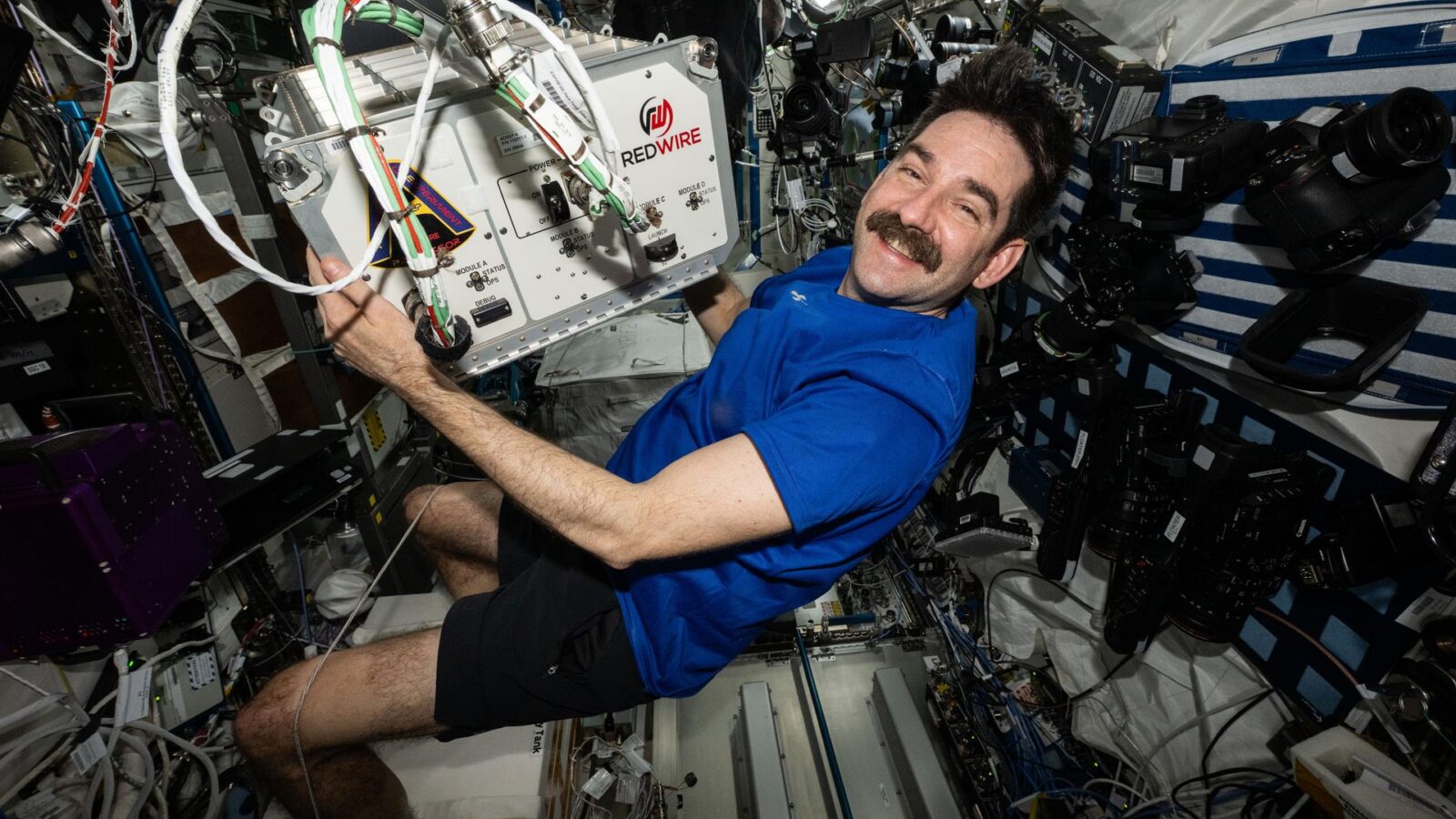 Espacio: Ecografías y sensores para cuidar a los astronautas
