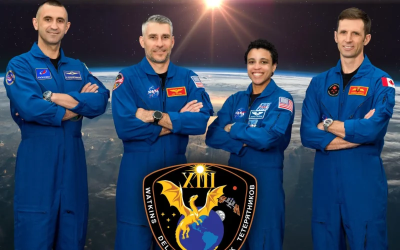 Espacio: Crew-13 revisa sus preparativos antes de volar