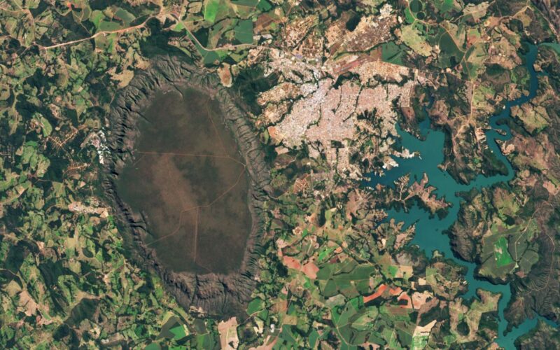 Tierra: Un domo «esponja» alimenta aguas termales en Brasil