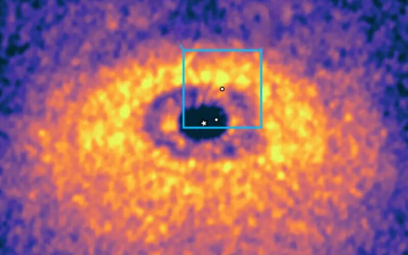Espacio: ALMA retrata cómo dos planetas moldean su entorno