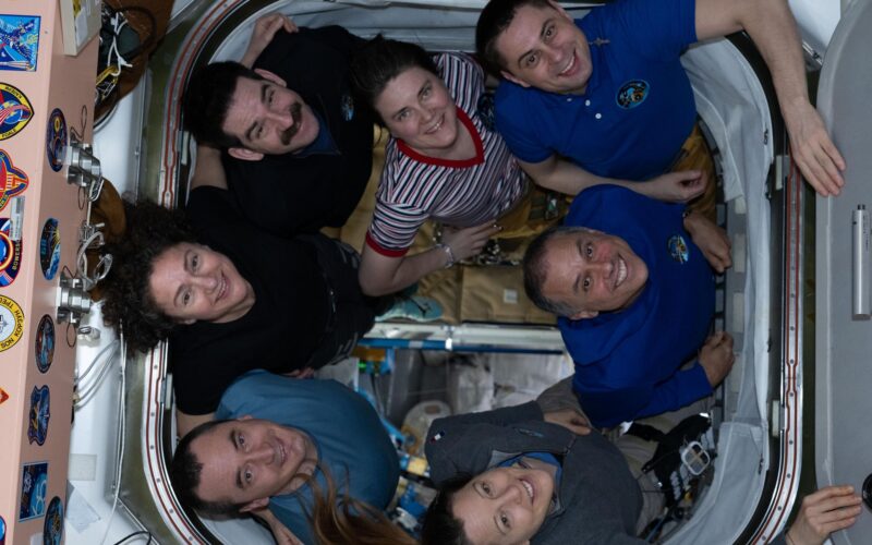 Espacio: La estación se prepara para recibir Crew-13