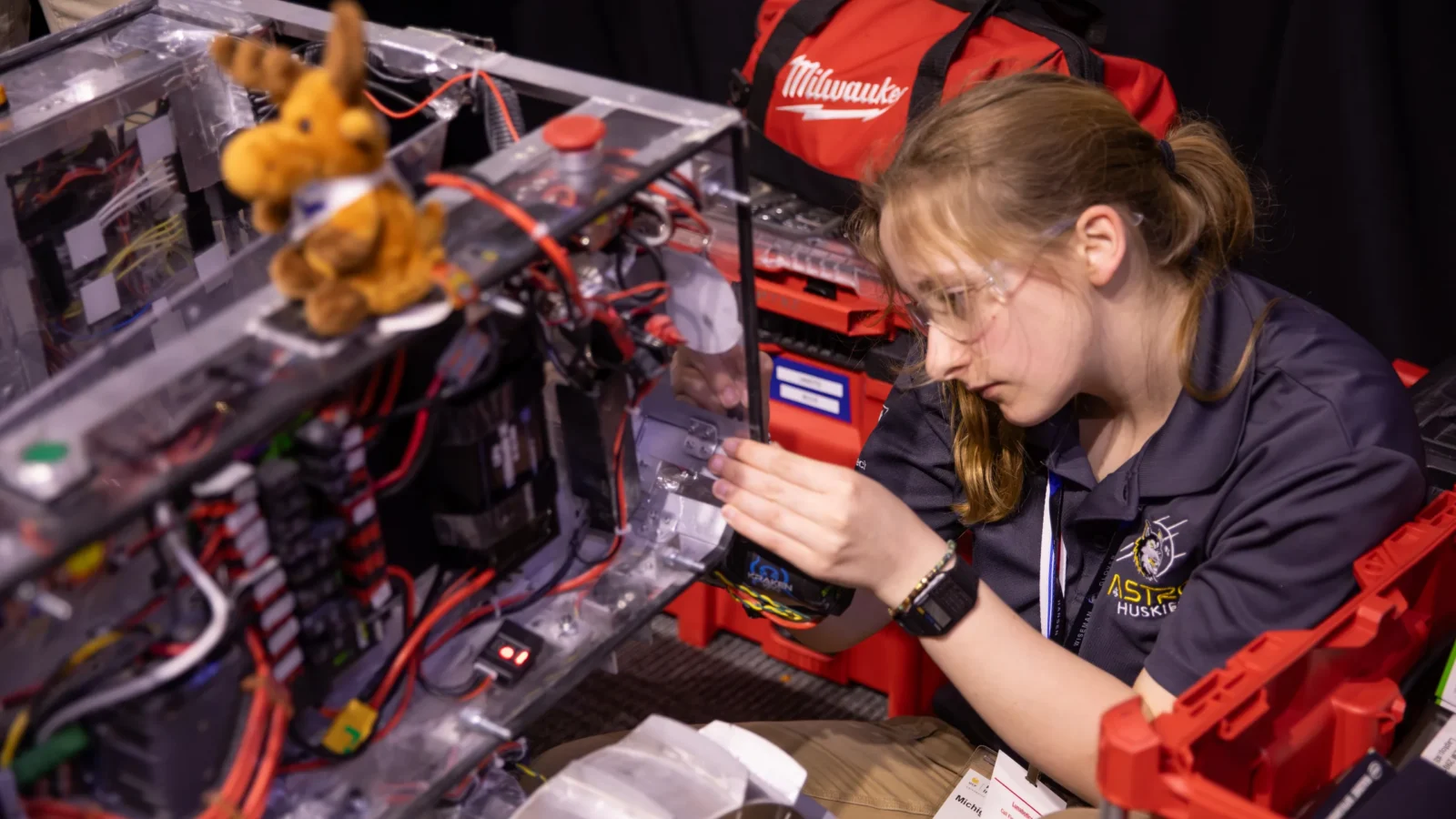 🚀 Espacio: Estudiantes construyen robots lunares para NASA