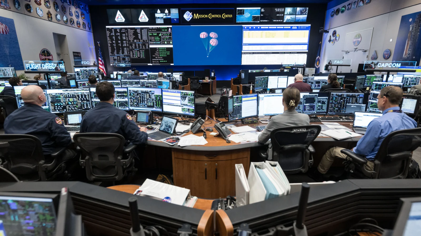 Espacio: La NASA busca nuevos directores de vuelo