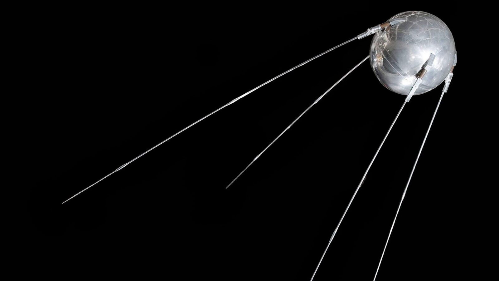 Espacio: Sputnik 1, la esfera que abrió una era