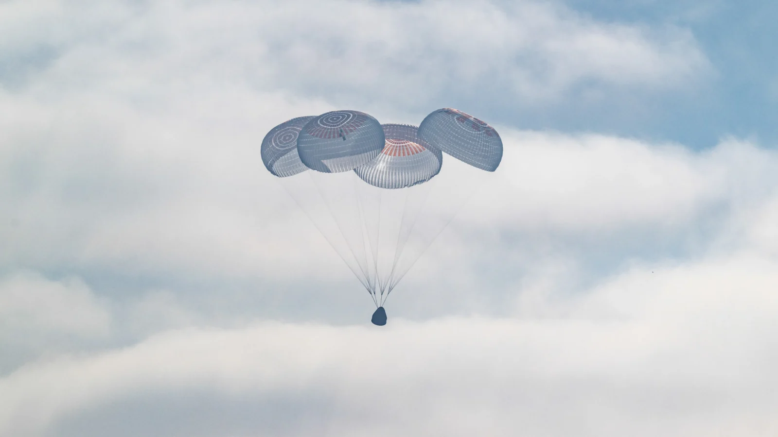 Espacio: Crew-12 vuelve tras casi ocho meses en órbita