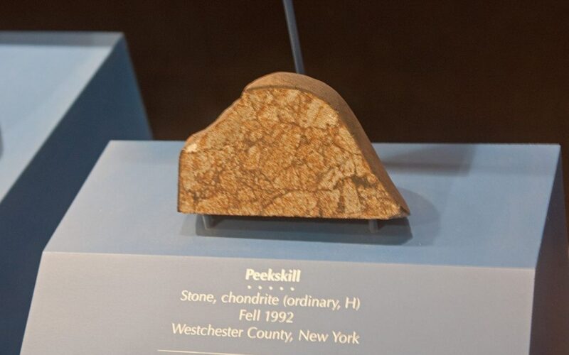 Espacio: El meteorito que atravesó un coche en Nueva York