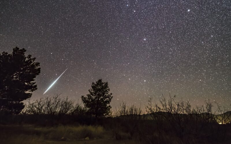 Espacio: Táuridas 2026, pocos meteoros y posibles bólidos