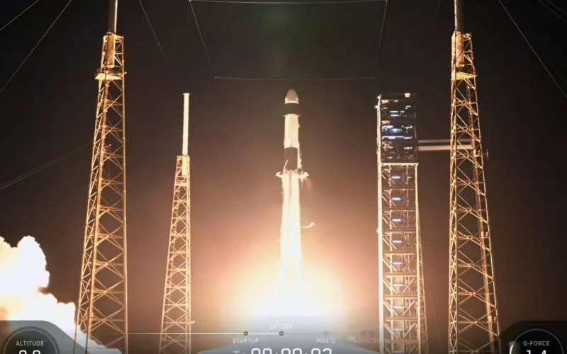 Espacio: Dragon despega con carga para la estación espacial