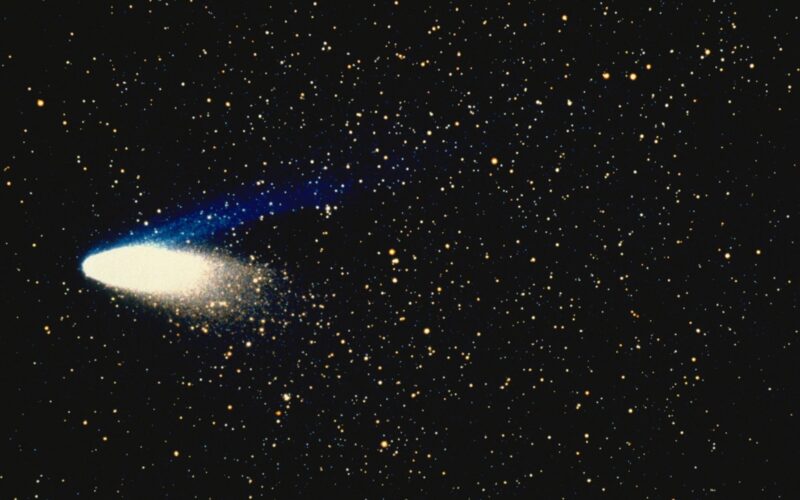 Espacio: Halley decepcionó al público y sorprendió a astrónomos