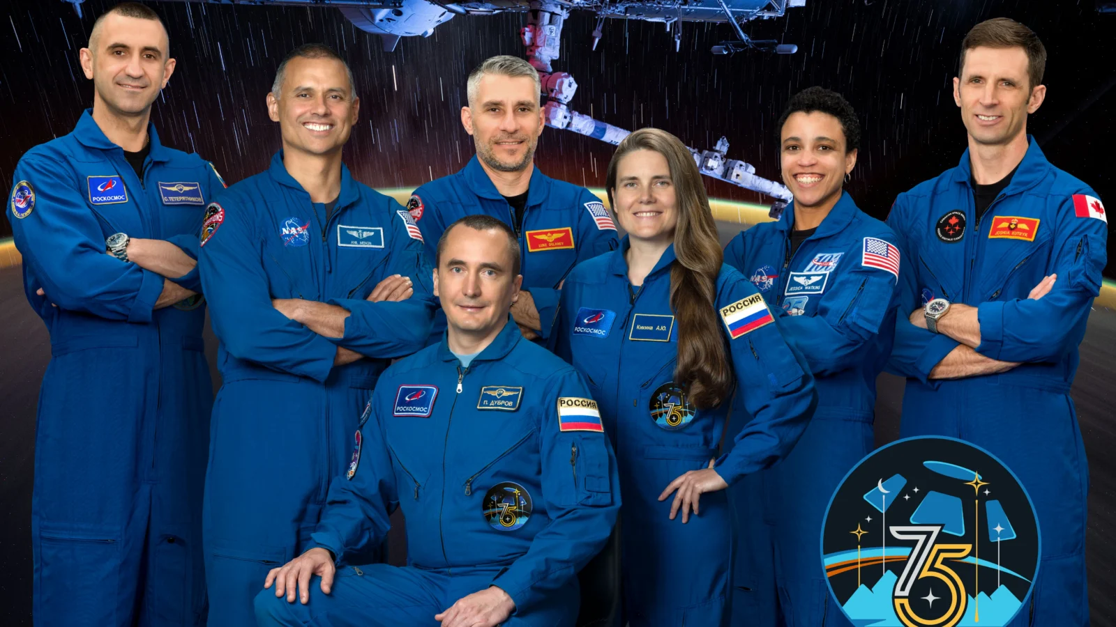 Espacio: Dragon lleva nuevos experimentos y paneles a órbita