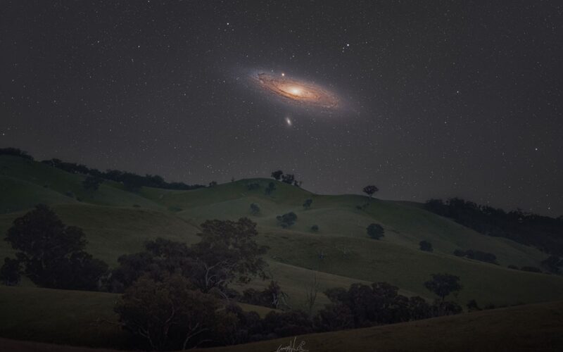 Espacio: Andrómeda ocupa casi seis lunas sobre Australia