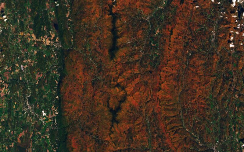 Ecología: PACE sigue los colores del otoño desde órbita