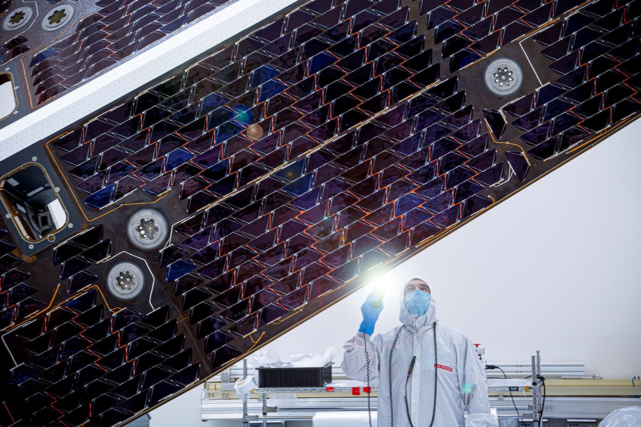 Espacio: NEO Surveyor completa las pruebas de su conjunto solar