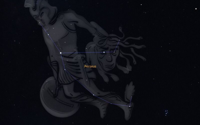 Espacio: Algol parpadea y una nebulosa parece bruja